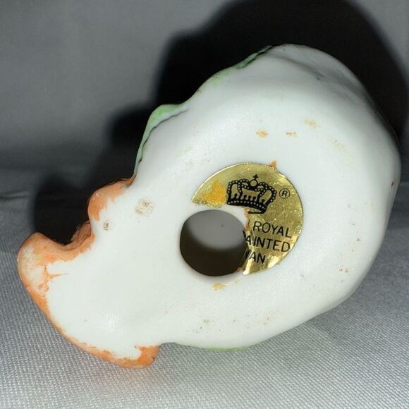 Vintage Hand-Painted Royal Crown Girl with Teddy Bear Figurine Holiday decor - Picture 7 of 7